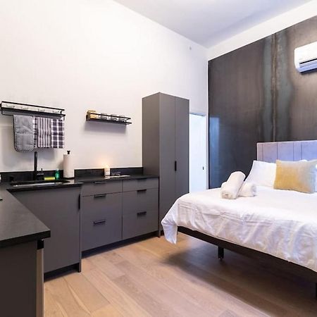 Thena Hotel - Cozy Studio Филадельфия Экстерьер фото